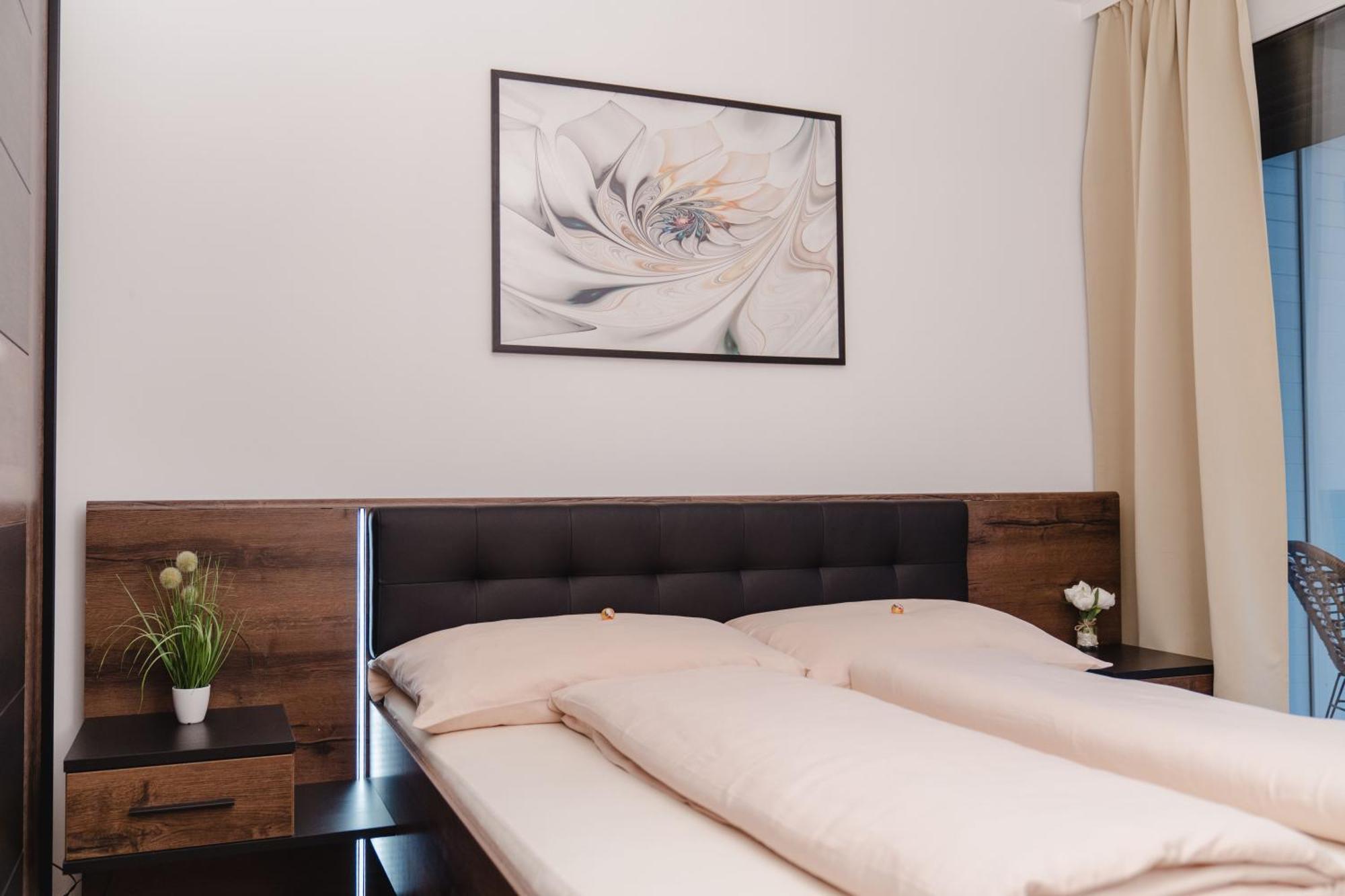 Apartament 10 Minutes To The Center, 2 Minutes To The Metro Wiedeń Zewnętrze zdjęcie