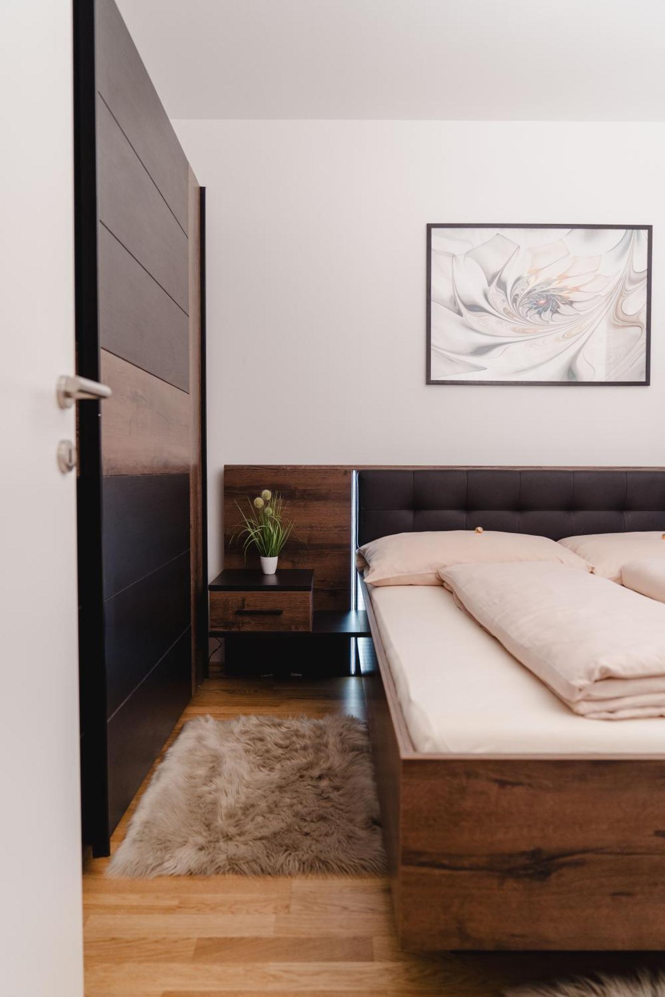 Apartament 10 Minutes To The Center, 2 Minutes To The Metro Wiedeń Zewnętrze zdjęcie