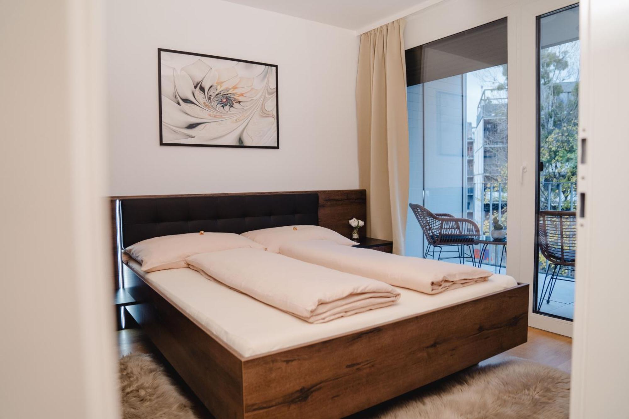 Apartament 10 Minutes To The Center, 2 Minutes To The Metro Wiedeń Zewnętrze zdjęcie